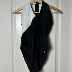 Fashion Nova Black and White Asymmetrical One Piece Swimsuit Beach Baddie Style